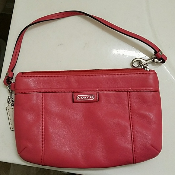 Coach wristlet - Picture 2 of 8